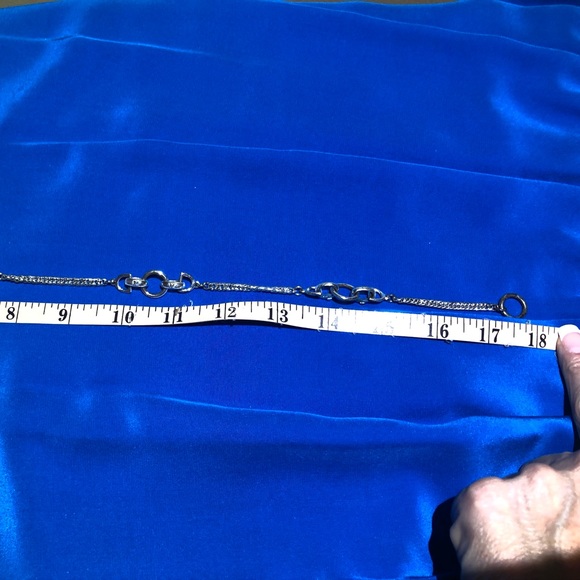 Silvertone Equestrian Horse Bit 18” Choker Style Necklace - Picture 5 of 9